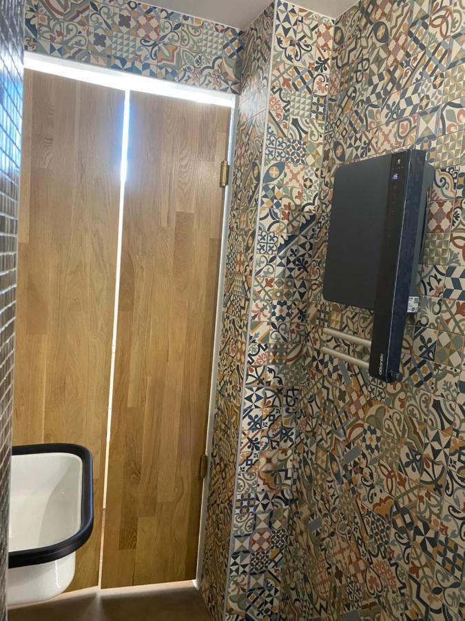 Duplex Hammam Au Pied De La Cathedrale Avec Vue Apartment Reims Exterior photo